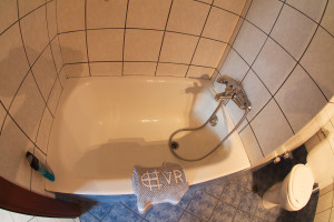 Die wohl kleinste Badewanne der Welt